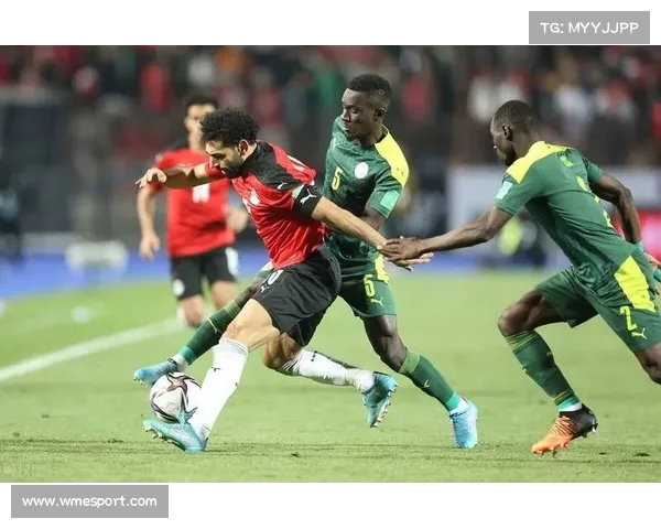 摩洛哥球员恩-内斯里和伊加马内在世预赛中联手进球力克赞比亚
